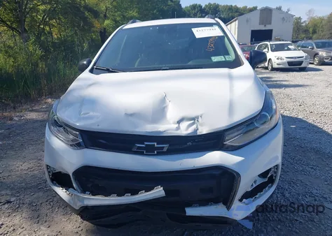 2020 Chevrolet Trax Awd Lt z USA, uszkodzony, nr VIN 3GNCJPSBXLL298623